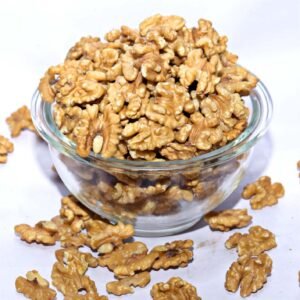 Premium Kashmiri Walnut Giri | 100% Natural | Fresh, Crunchy & Hand-Cracked (1kg)